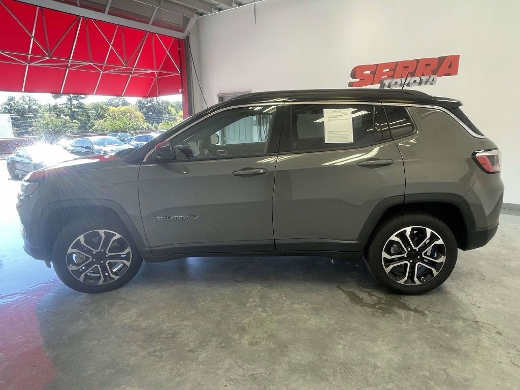 Used 2024 Gray Jeep Limited image 6