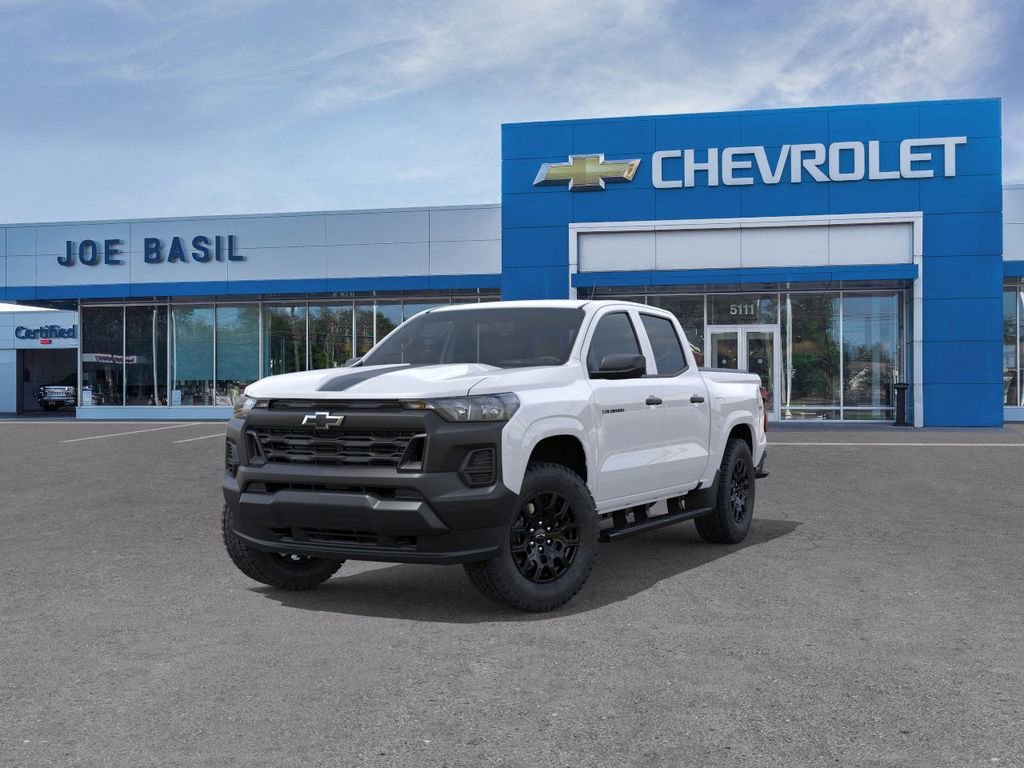 New 2026 Summit White Chevrolet WT image 8