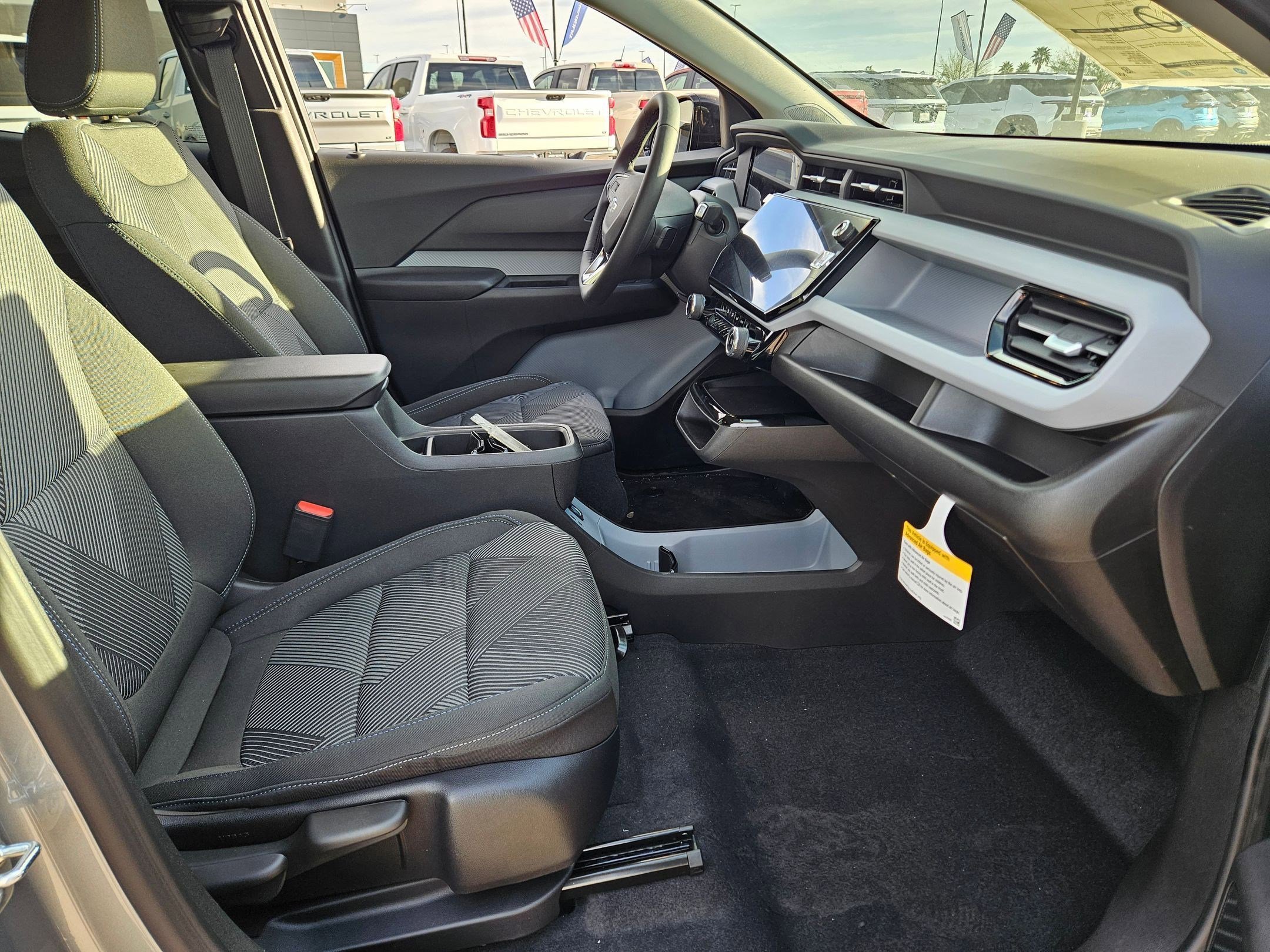 2027 Chevrolet Bolt LT - Photo 19