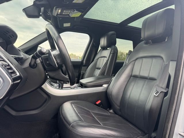Used 2022 Silver Land Rover HSE Silver Edition image 14