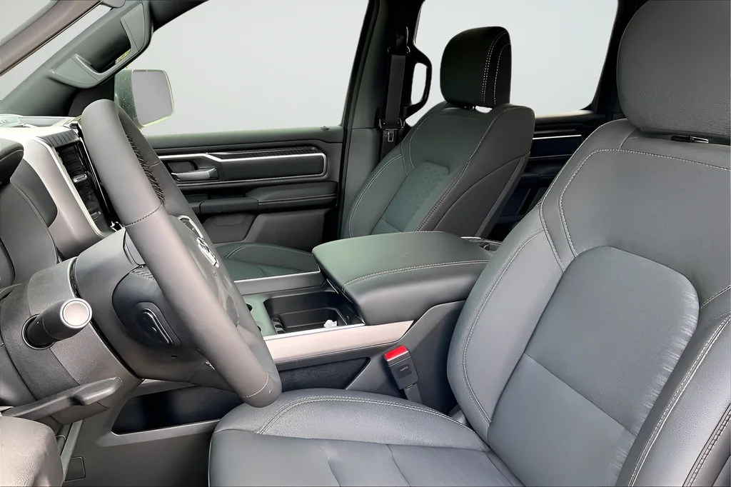 2026 RAM 1500 Big Horn/Lone Star - Photo 9