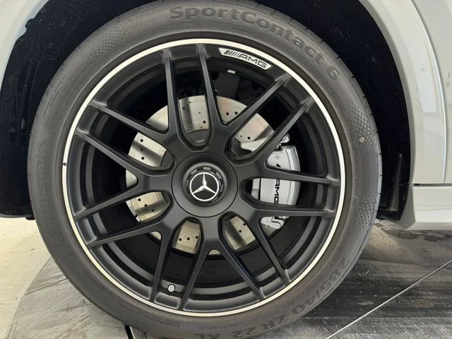 New 2026 MANUFAKTUR Alpine Grey Mercedes-Benz GLE 53 AMG® image 11