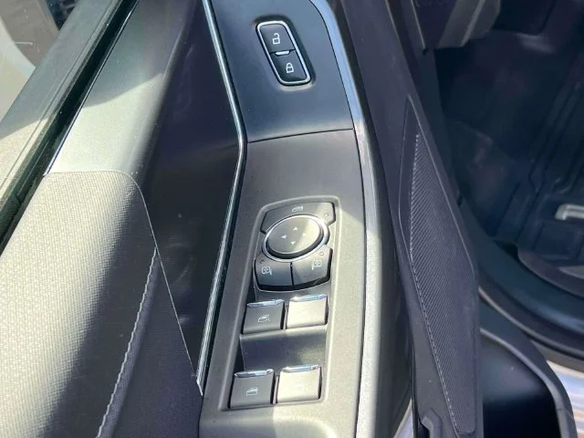 Certified Used 2023 Silver Ford XLT image 26