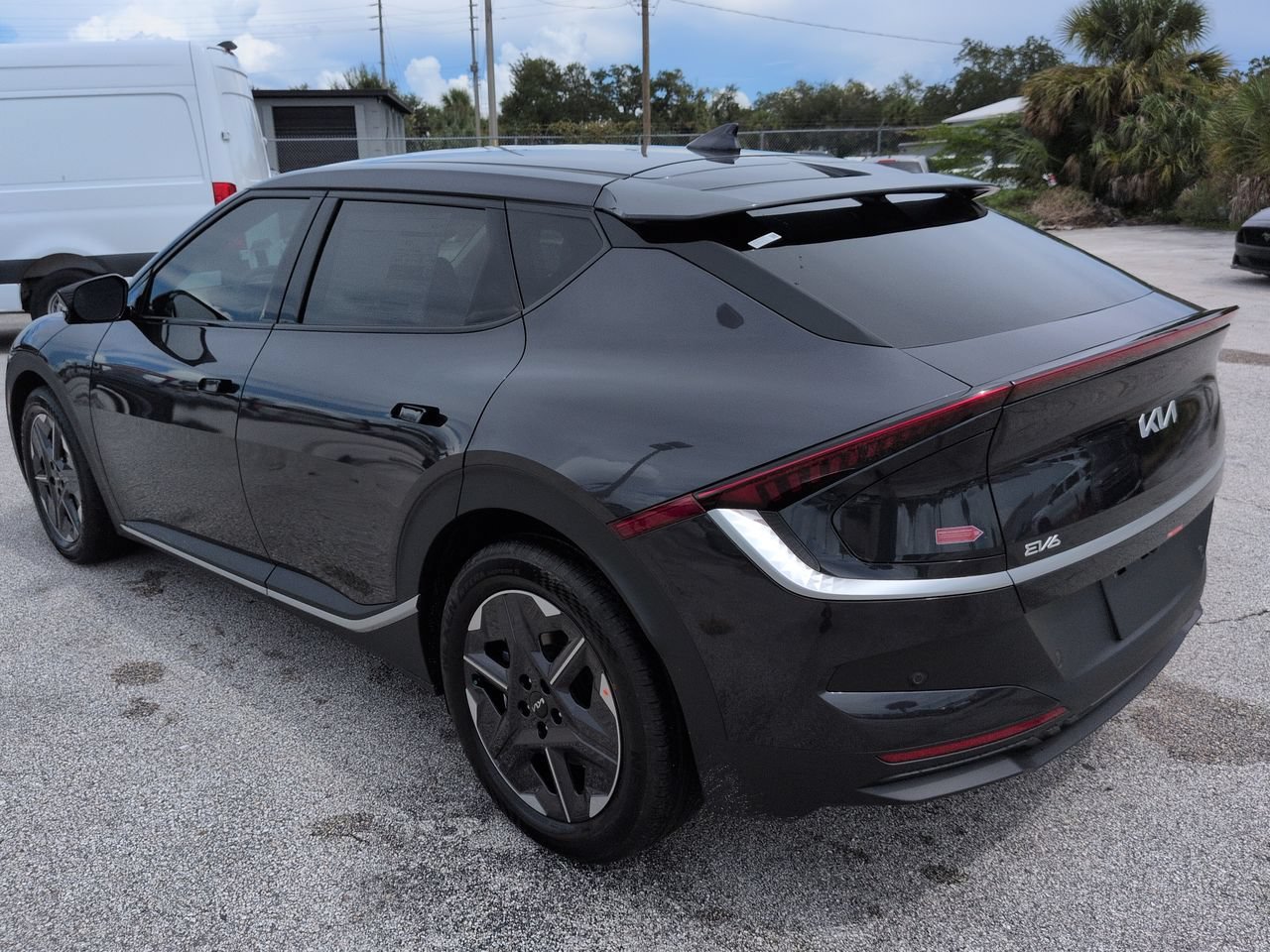 New 2026 Panthera Metal Kia LIGHT image 6