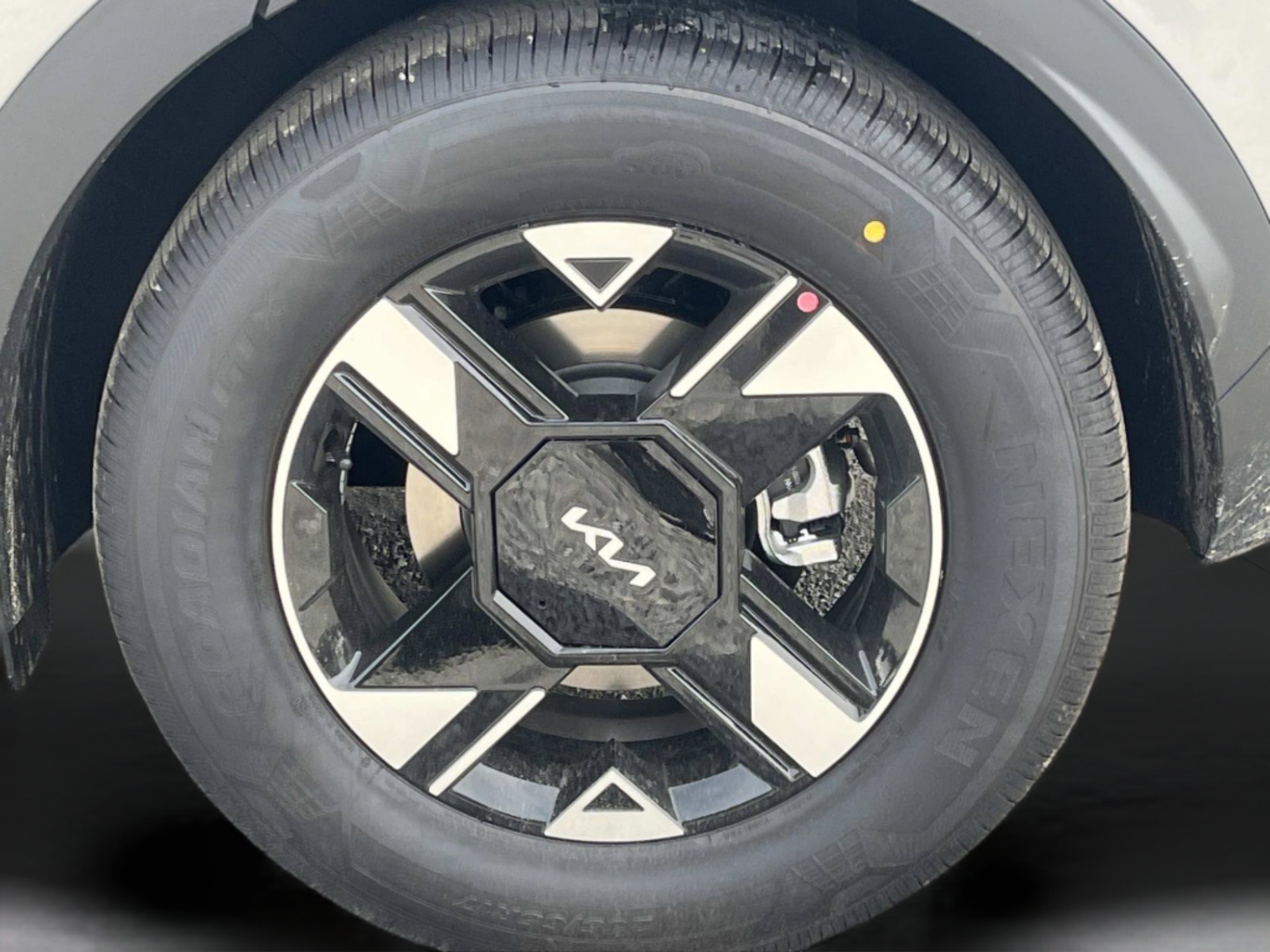 New 2026 Steel Gray Kia LX image 35