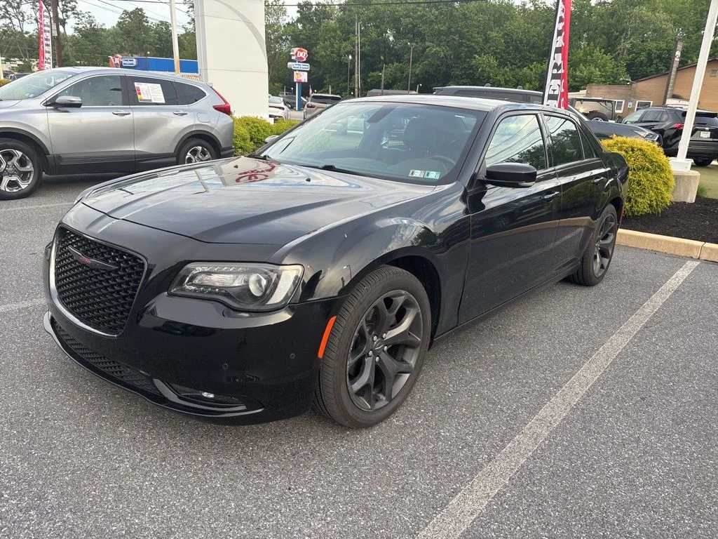 2021 Chrysler 300 S's photo