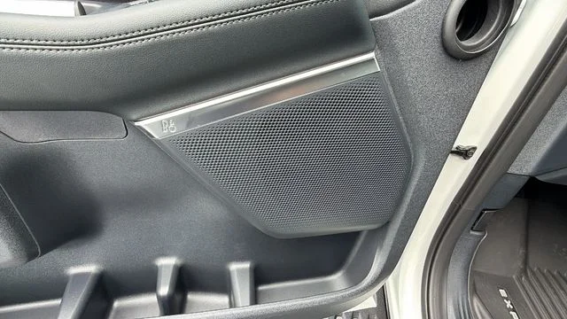 New 2027 Star White Metallic Tri-Coat Ford Tremor® image 57