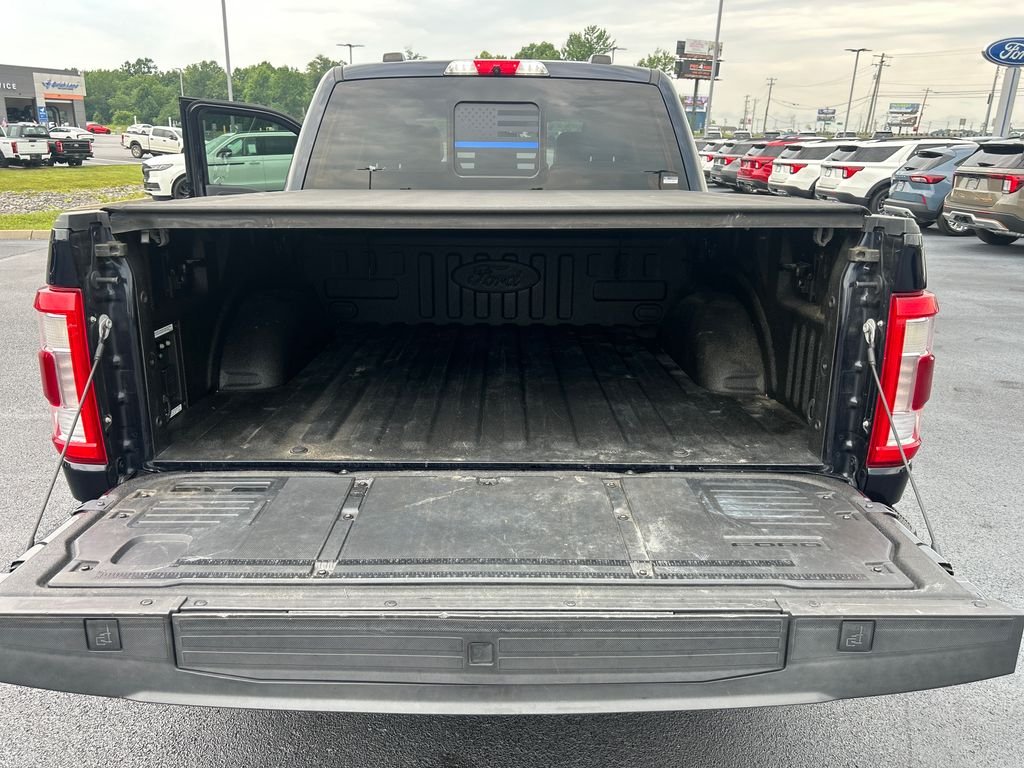 Used 2021 Blue Ford Lariat image 13