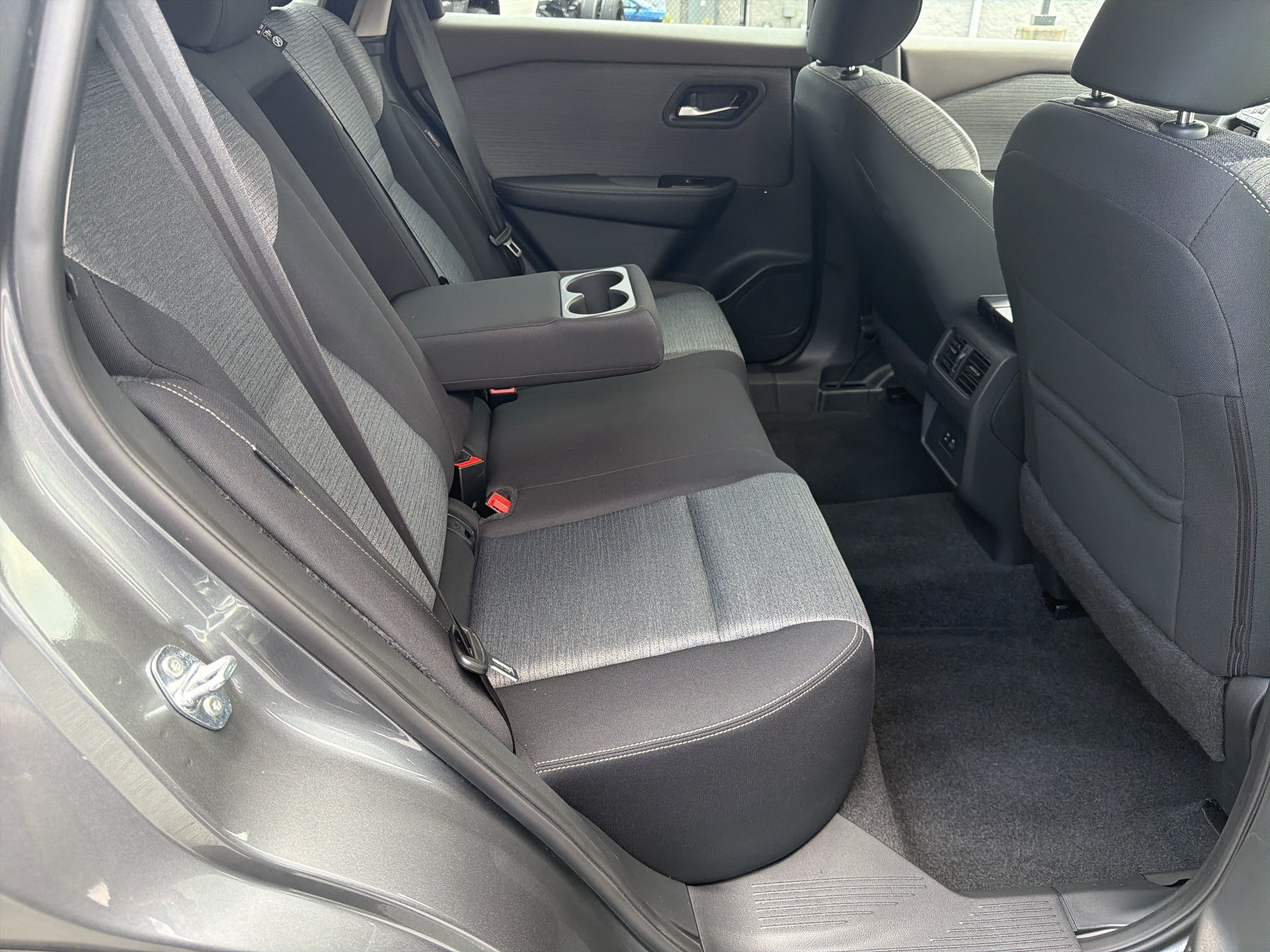 Used 2023 Gun Metallic Nissan SV image 18