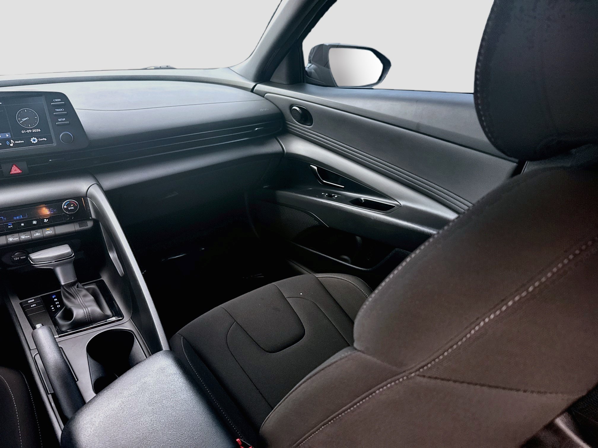 Used 2025 Intense Blue Hyundai SEL Sport image 19
