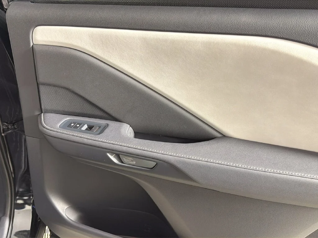 2025 Lexus TX Premium - Photo 38