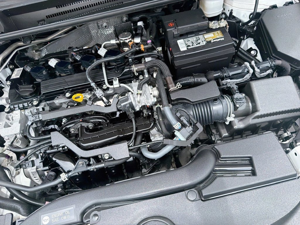 Certified Used 2023 Ice Toyota SE image 32
