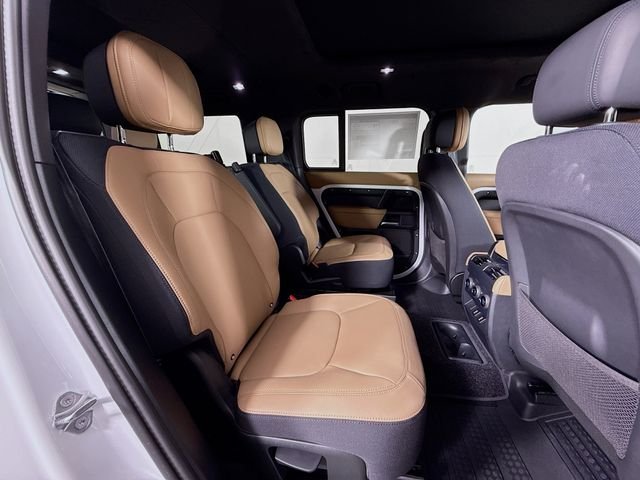 2026 Land Rover Defender V8 - Photo 30