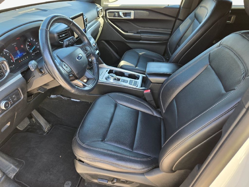 2020 Ford Explorer XLT - Photo 15