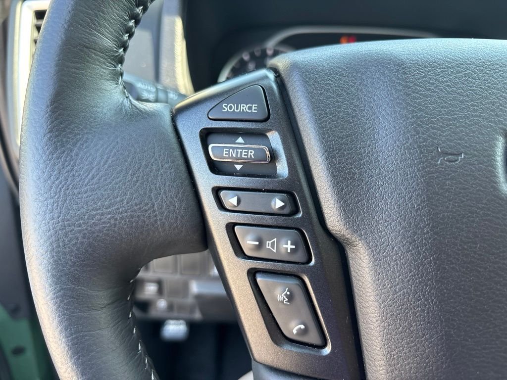 Used 2024 Green Nissan SL image 22