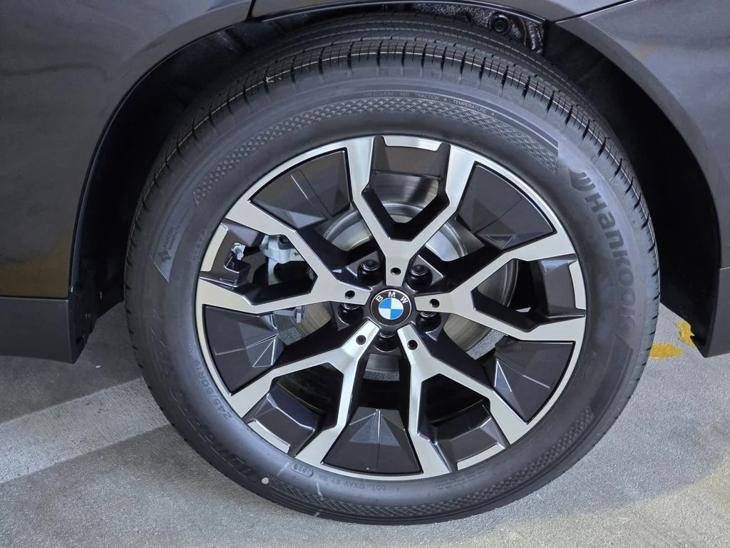 Used 2026 Gray BMW 30 xDrive image 5