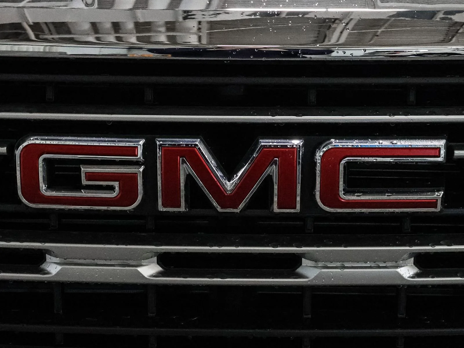 2026 GMC Sierra 1500 SLE - Photo 13