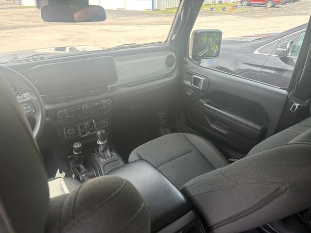 Used 2024 Black Jeep Sport S image 16