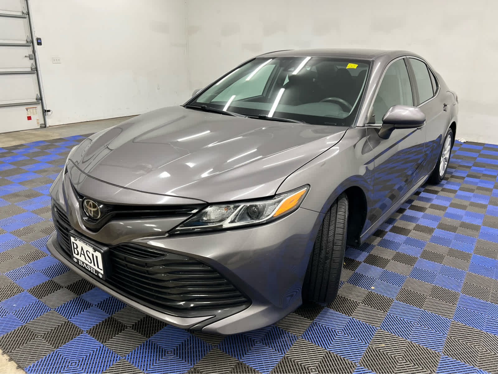 Used 2020 Predawn Gray Mica Toyota LE image 3