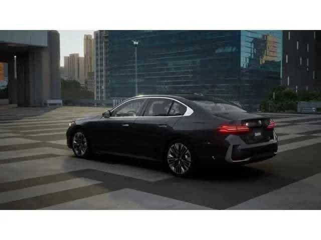 New 2027 Dark Graphite Metallic BMW 530i image 2