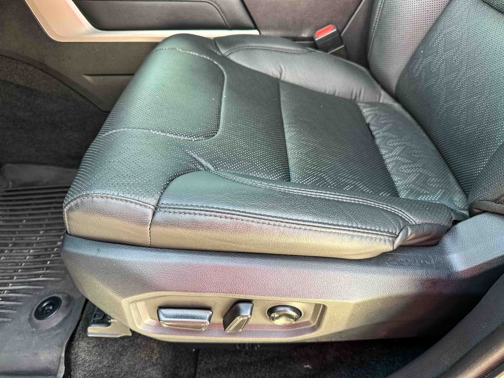 2024 Toyota Tundra Limited - Photo 15