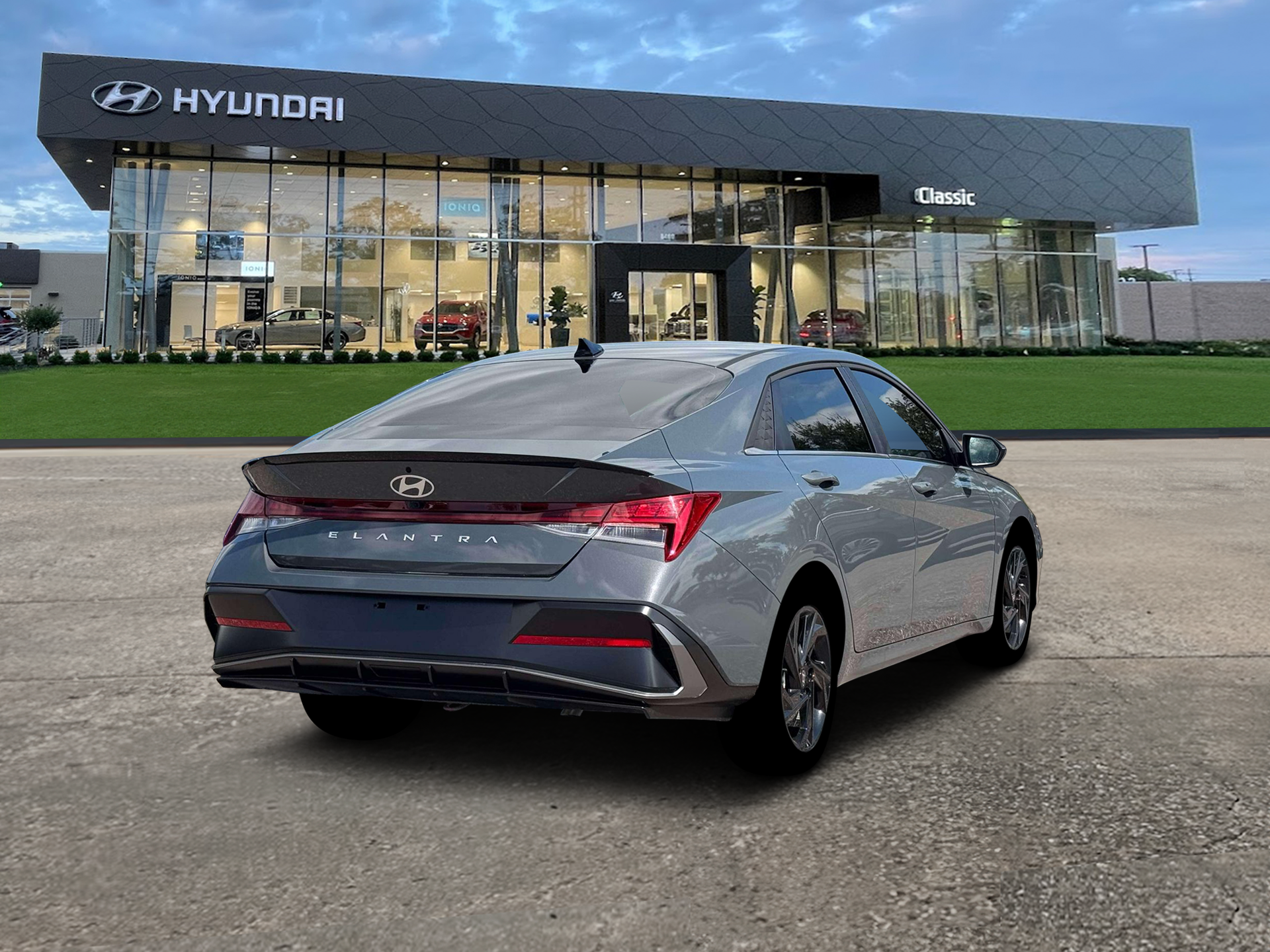 New 2026 Ecotronic Gray Pearl Hyundai SEL Sport Premium image 7