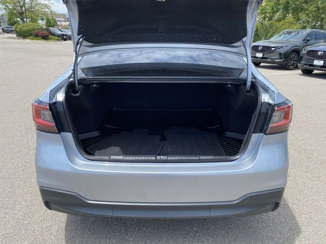 Used 2022 Silver Subaru Premium image 27