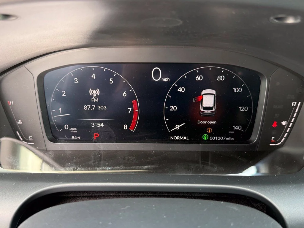 Certified Used 2026 Solar Silver Metallic Acura  image 21