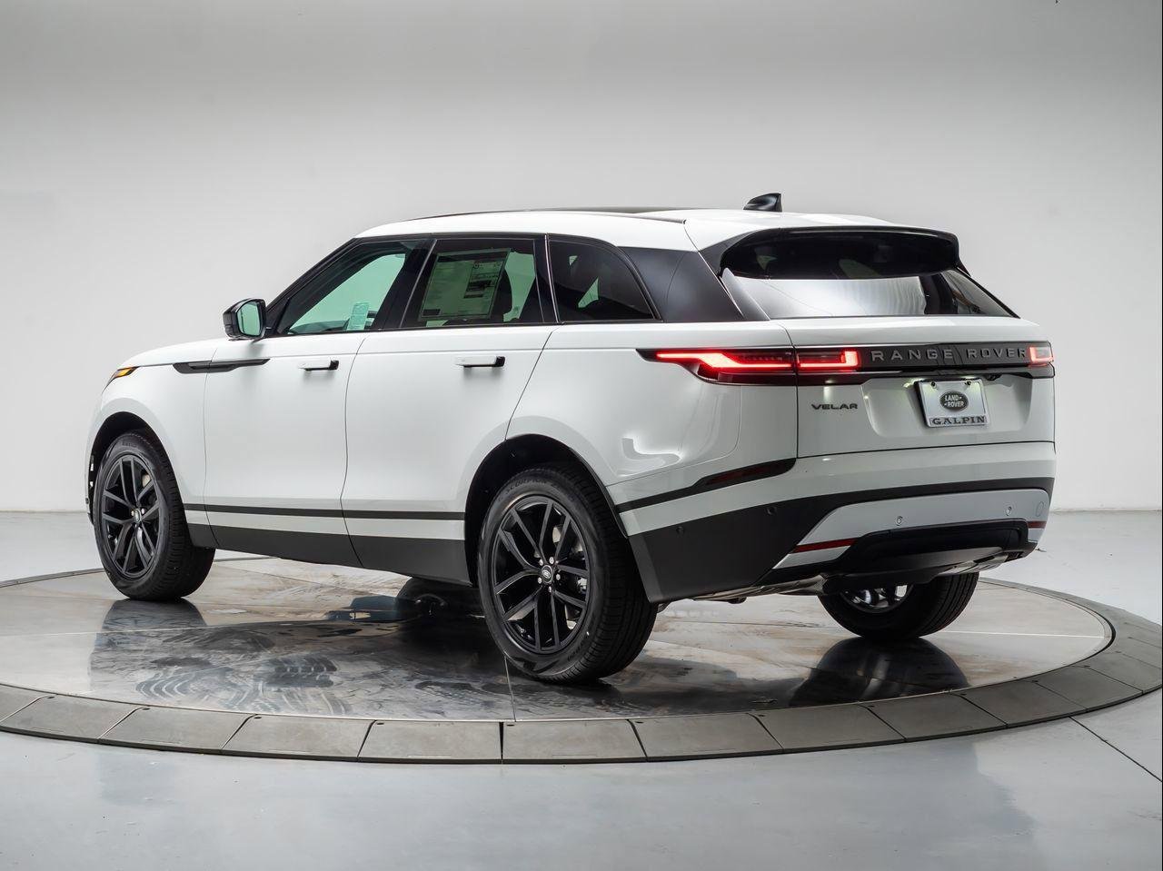 New 2026 Fuji White Land Rover S image 3