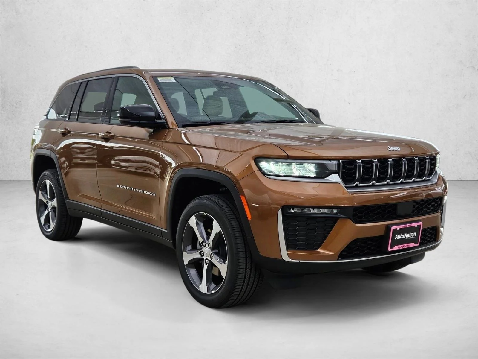 New 2026 Copper Shino Metallic Clear-Coat Exterior Paint Jeep Limited image 7