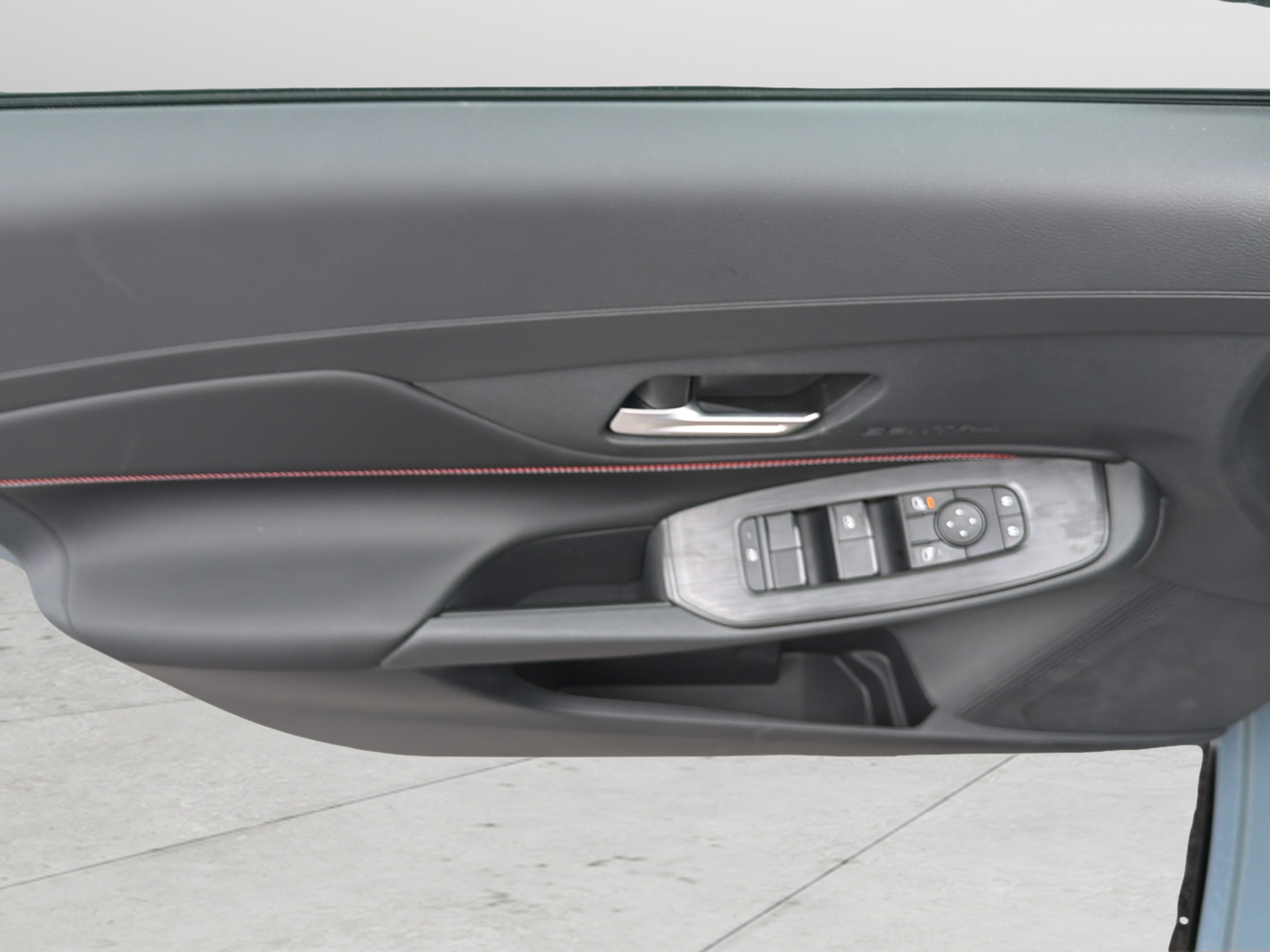 New 2027  Nissan SR image 29
