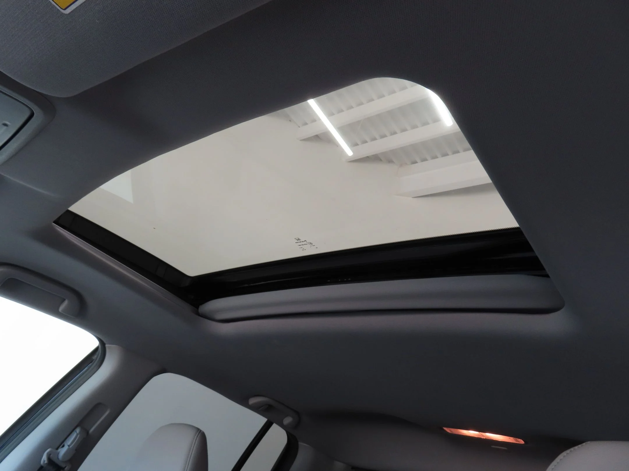 Used 2020 Blue Honda RTL-E image 21