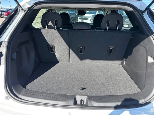 2027 Chevrolet Bolt LT - Photo 17