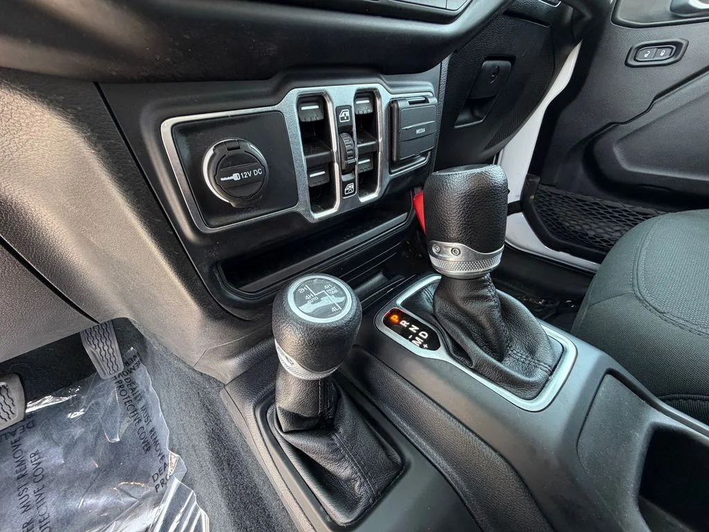 Used 2023 White Jeep Willys 4xe image 25