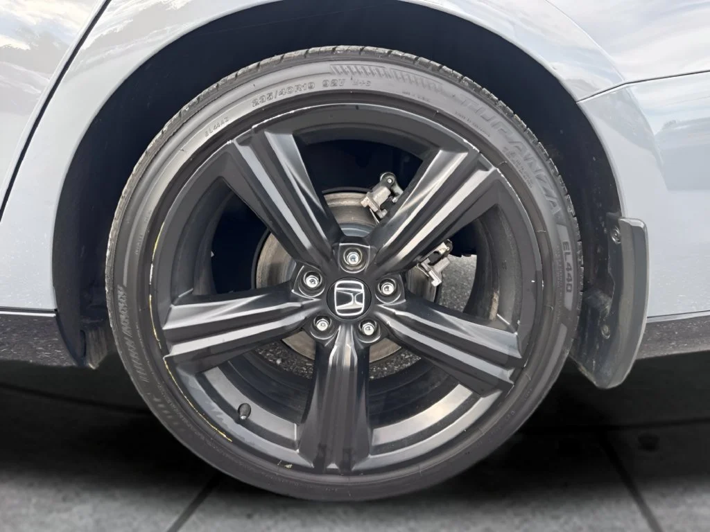 Used 2025 Gray Honda Sport-L image 29