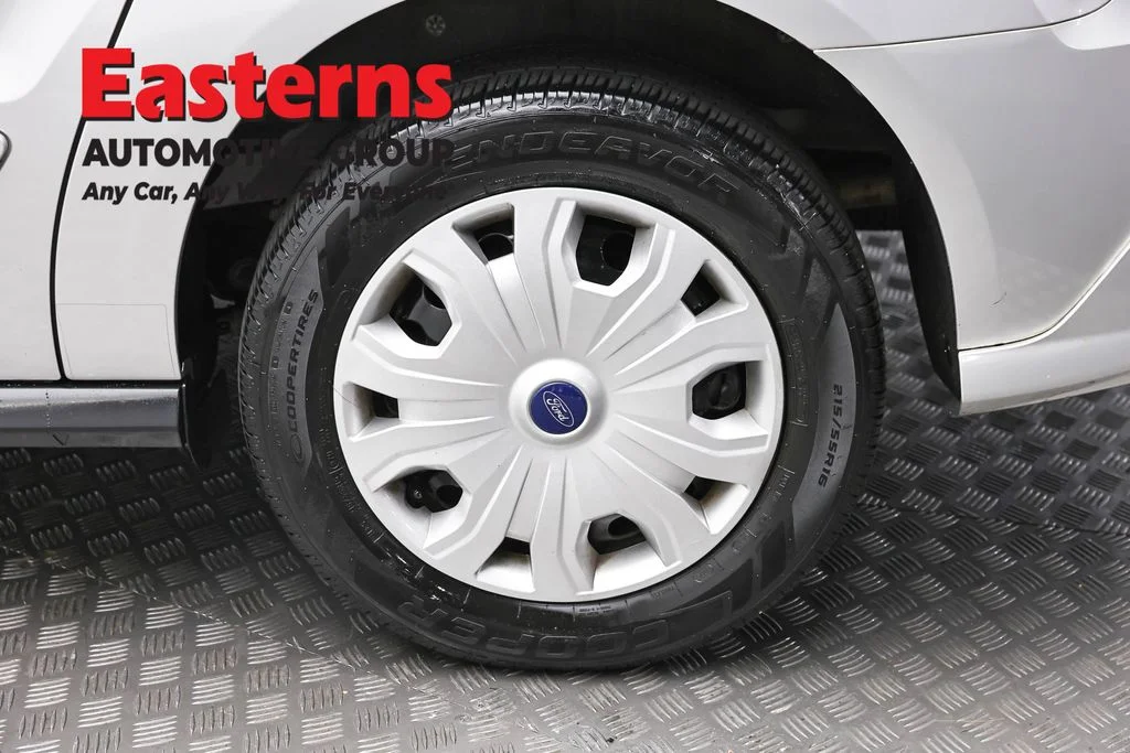 Used 2022 Silver Ford XLT image 8