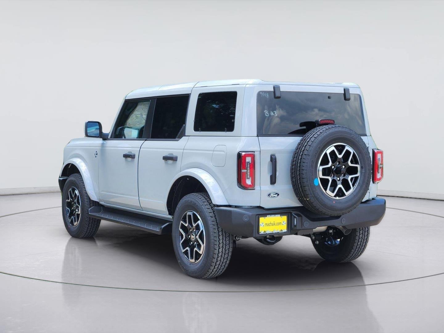 New 2026 Avalanche Gray Ford Outer Banks® image 3