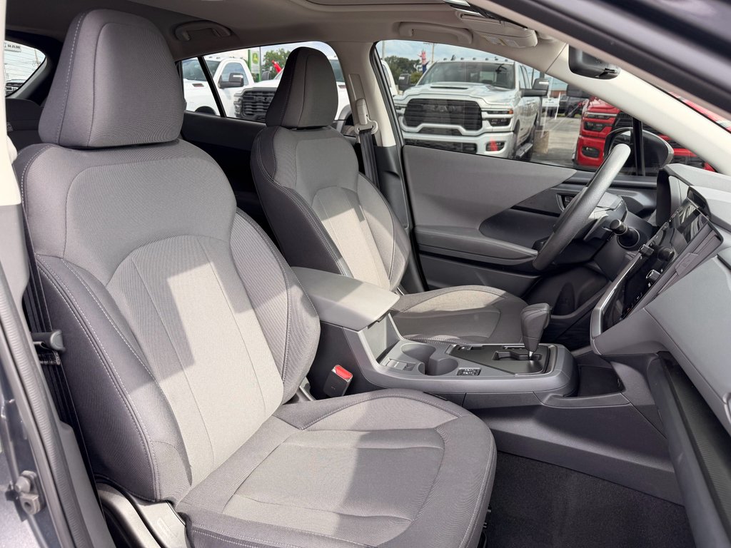 Used 2025 Magnetite Gray Metallic/Crystal Black Silica Subaru Premium image 18