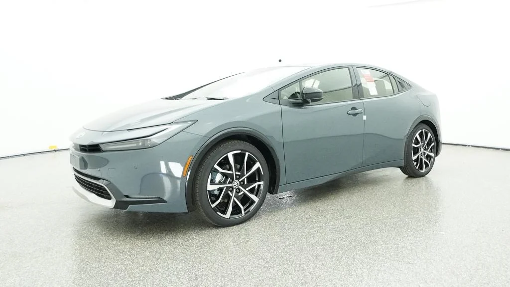 New 2026 Guardian Gray Toyota XSE image 27