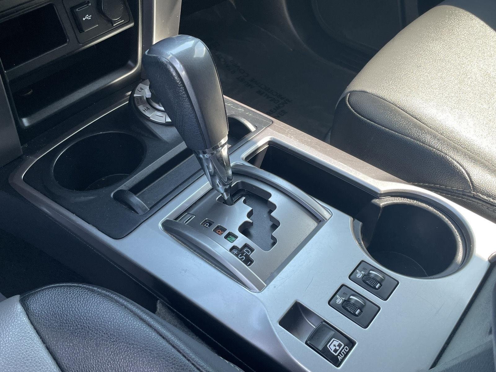 2022 Toyota 4Runner SR5 Premium - Photo 34