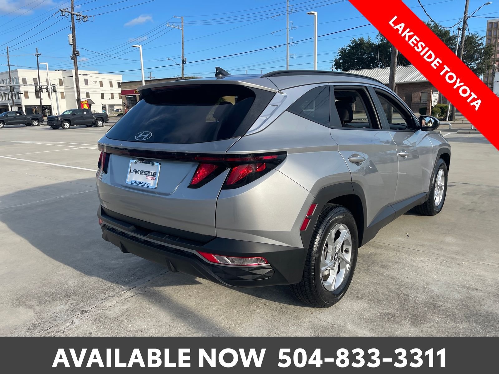 Used 2024 Silver Hyundai SEL image 5