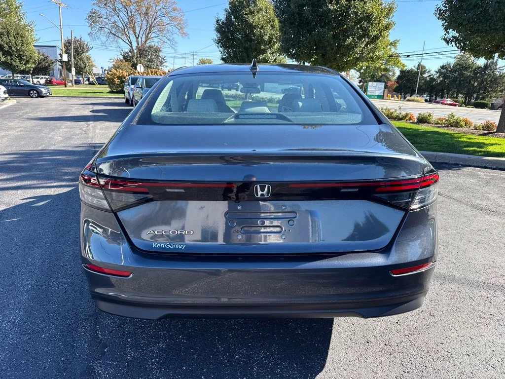 Certified Used 2024 Meteorite Gray Metallic Honda LX image 5