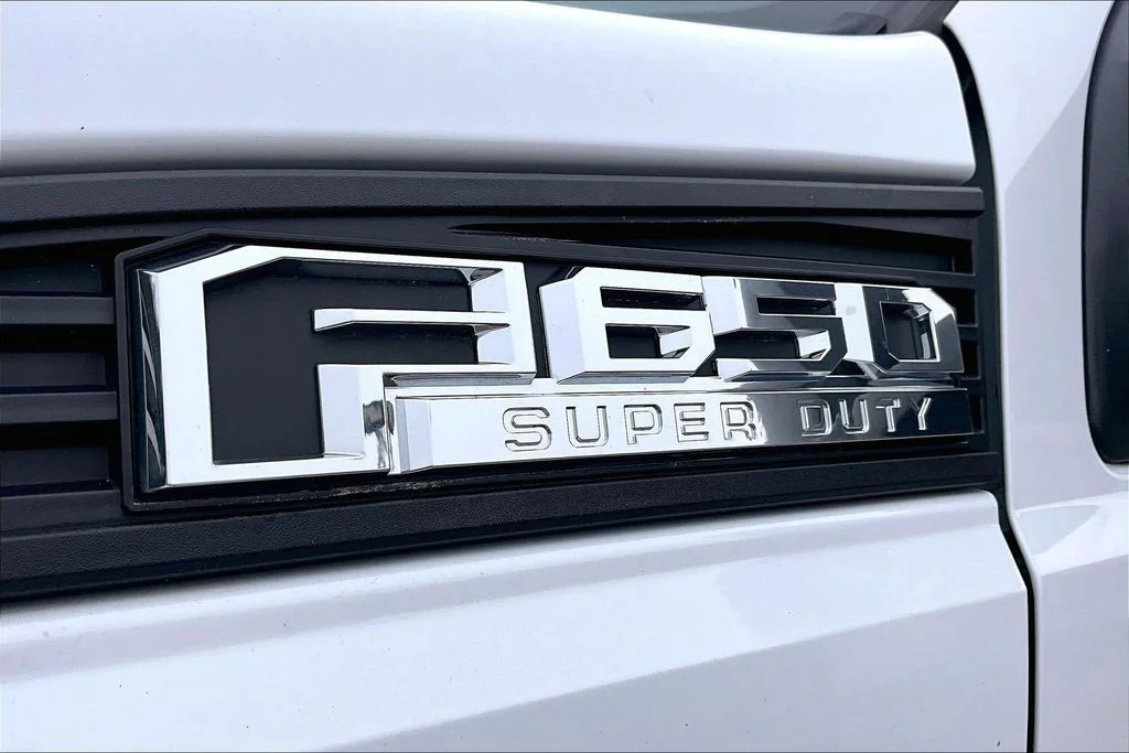 New 2026 Oxford White Ford F-650 Diesel Straight Frame image 9
