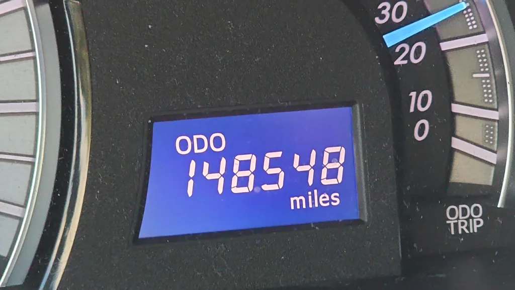 Used 2014 Gray Toyota SE image 9