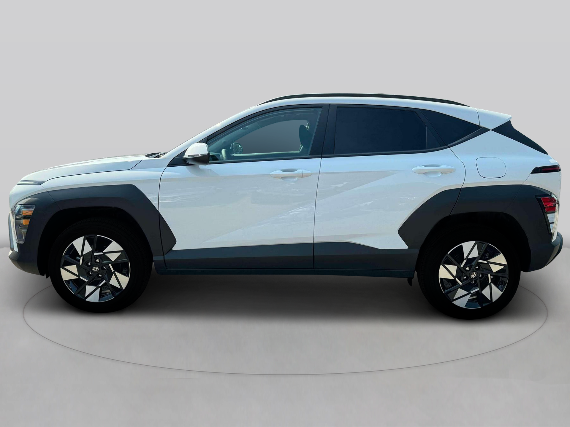 New 2025 White Hyundai SEL Convenience AWD image 3