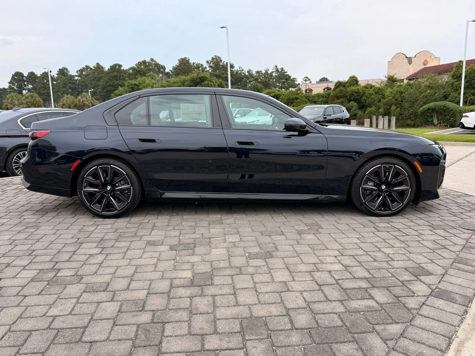 New 2026 Carbon Black Metallic BMW 760i xDrive image 8