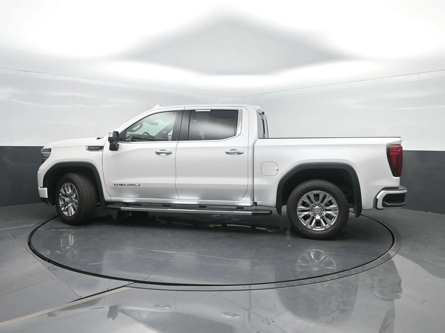 2025 GMC Sierra 1500 Denali - Photo 45