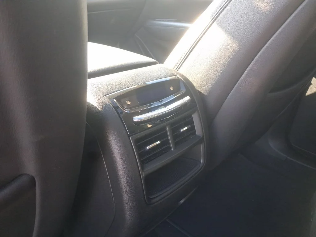 Used 2018 Silver Cadillac Premium Luxury image 27