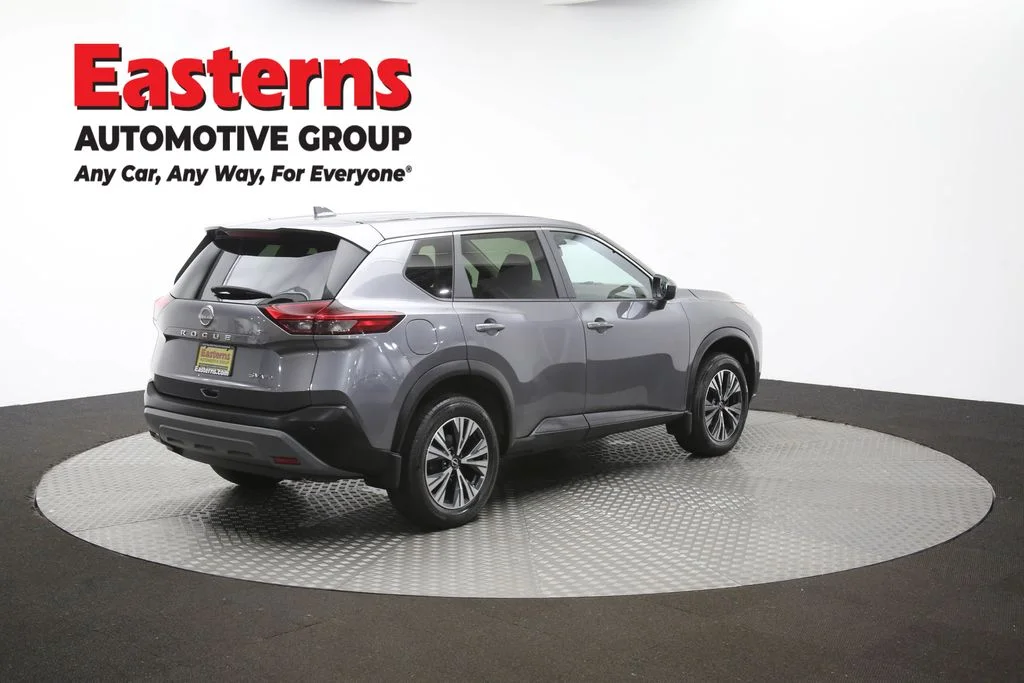Used 2023 Gray Nissan SV image 41