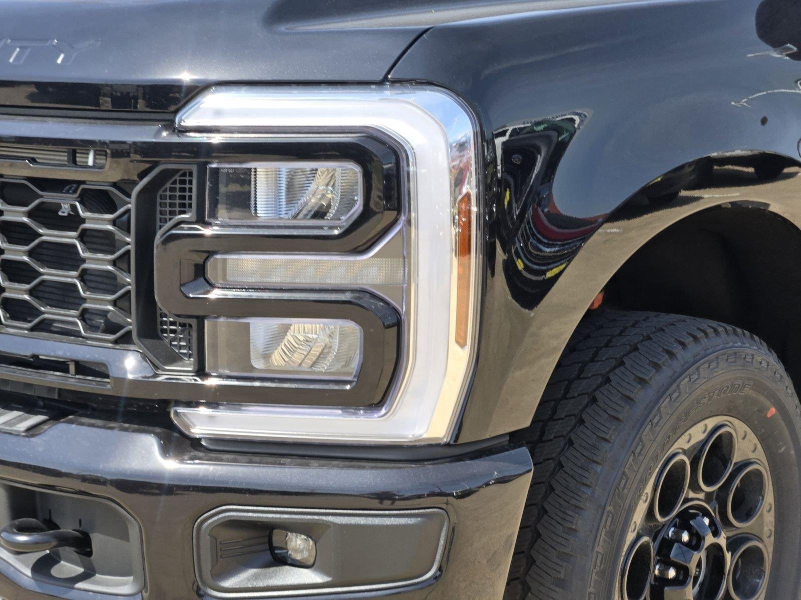 New 2026 Agate Black Metallic Ford F-250® Lariat® image 5